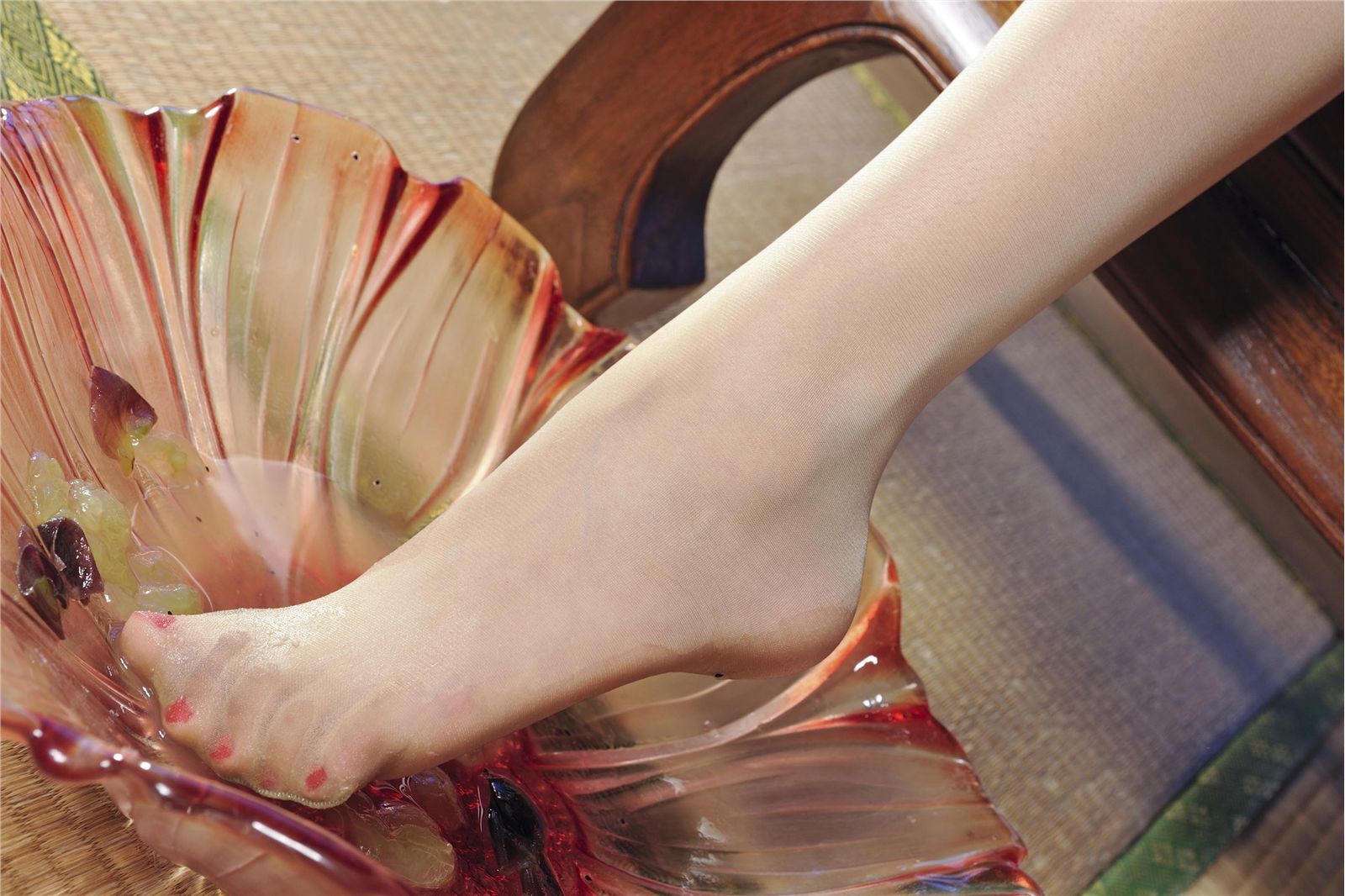 [麗櫃VIP另類視覺] 2012.07.11 笑笑 国产性感丝袜美女